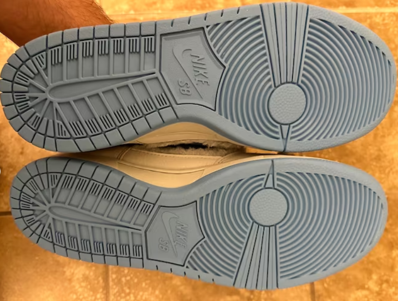 Nike custom Dunks Dirty Yeti