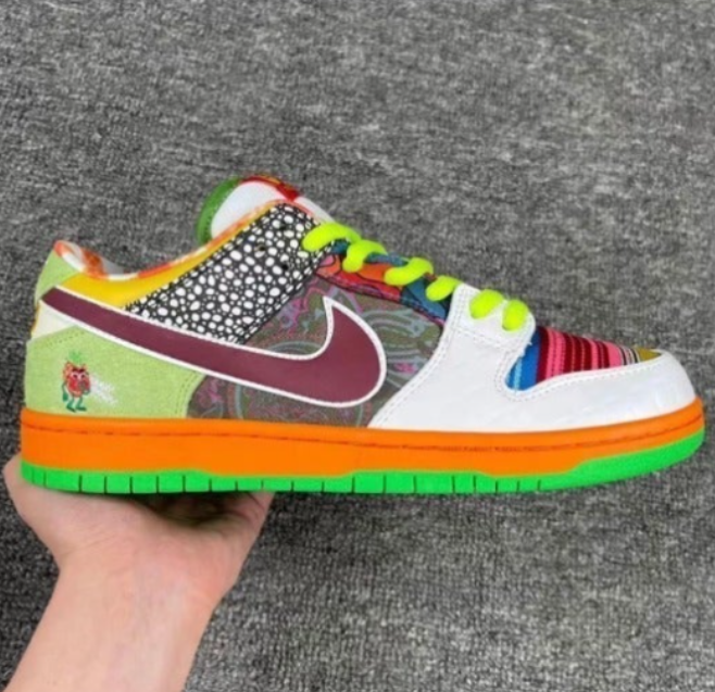 Nike Dunk Custom What the Pigeon/Strawberry Cough