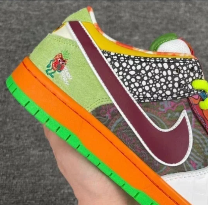 Nike Dunk Custom What the Pigeon/Strawberry Cough